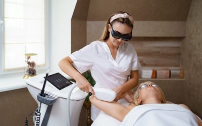 Verify a Laser Clinic’s Credentials in Toronto: Patient Safety Checklist