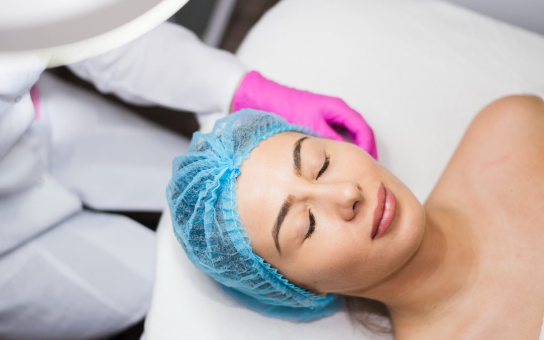 Porcelain Doll Facial in Toronto for Photo-Ready Summer Skin