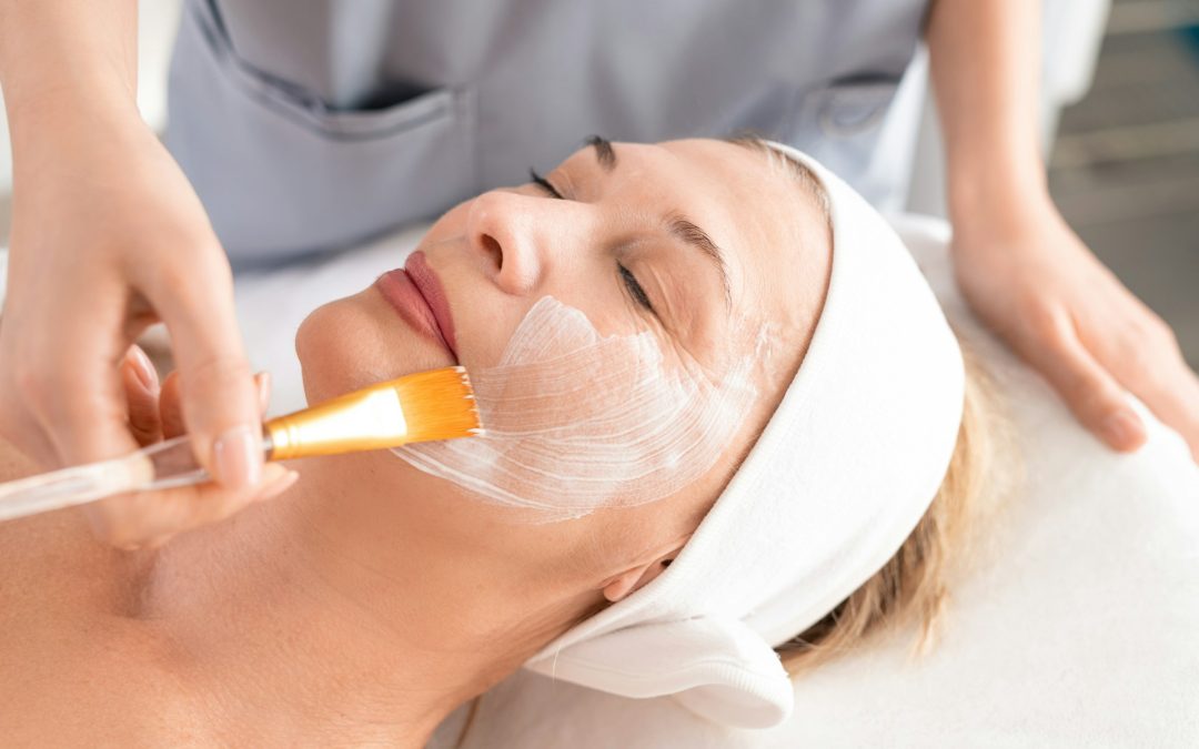 Questioning Phenol Peels in Toronto for Deep Wrinkles and Scars