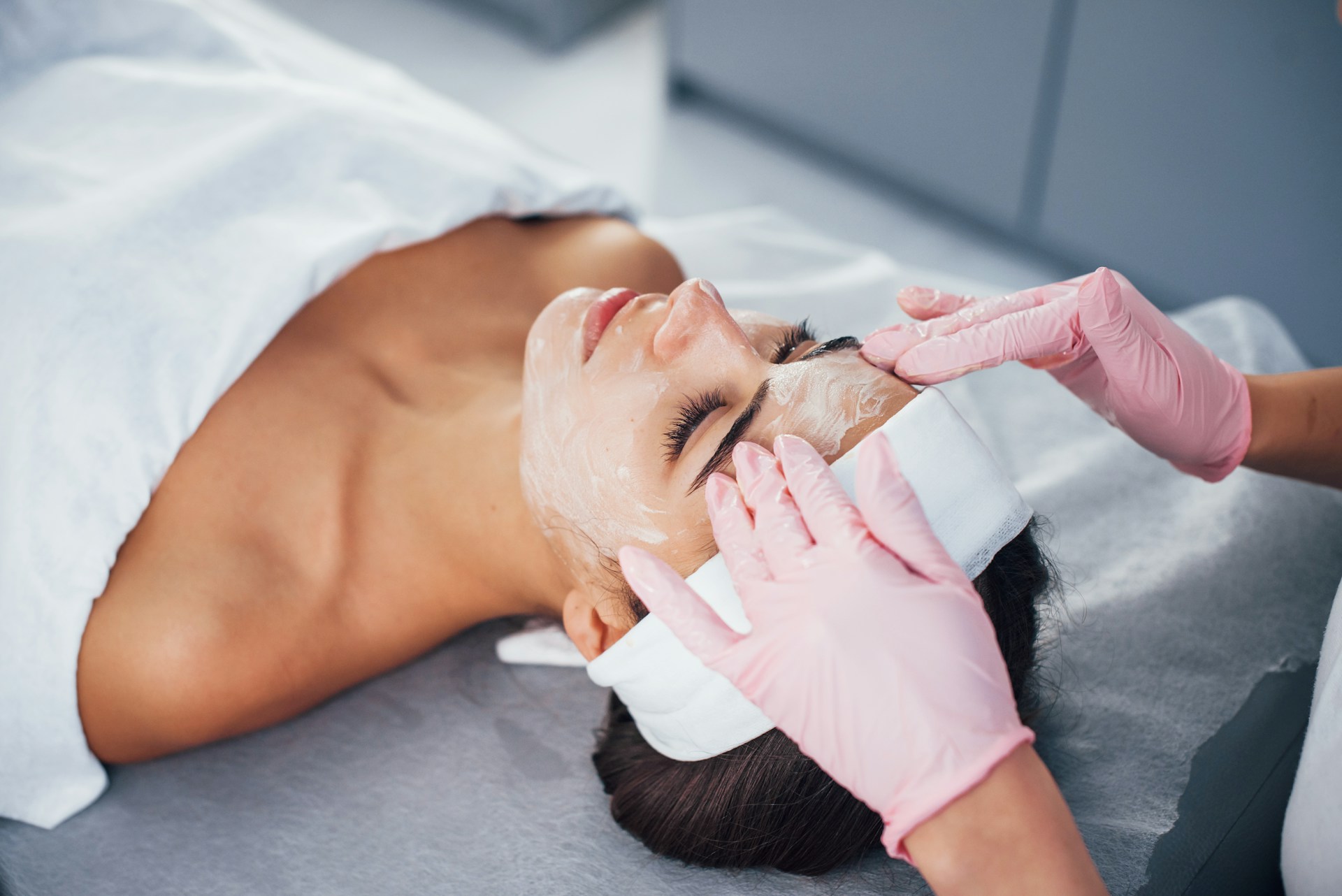 Sun-Safe Acne Facial Sun-Safe Acne Facial