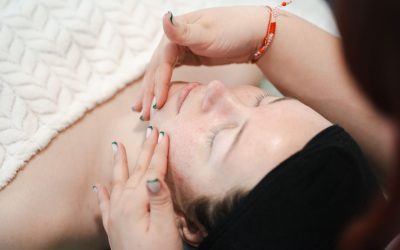 Questioning Acne Scar Treatment in Toronto for Summer Travel