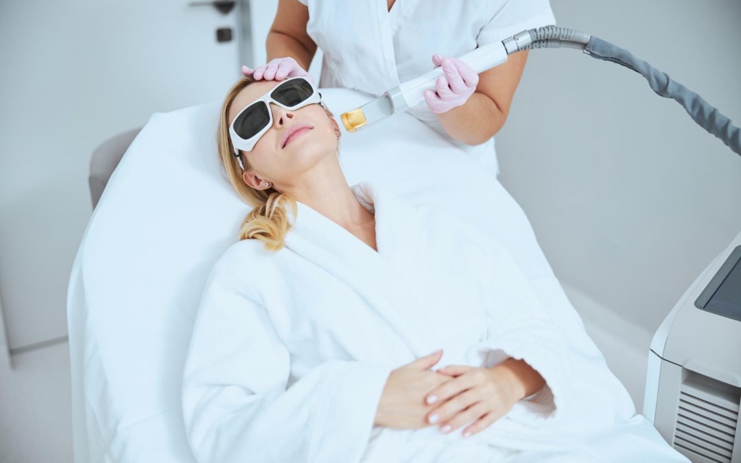 Beyond Facials: Understanding Laser Skin Tightening in Toronto