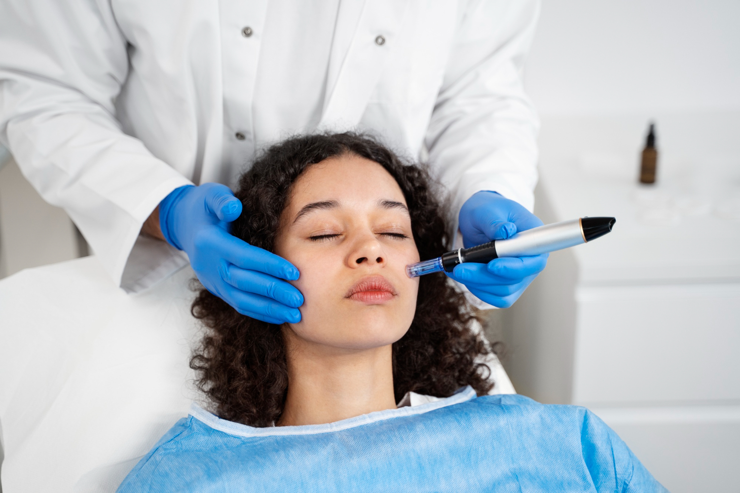 Microneedling Microneedling